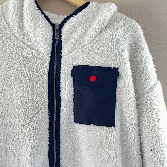 Ugg Kadence Sherpa hooded jacket white with black trim - Picture 4 of 10